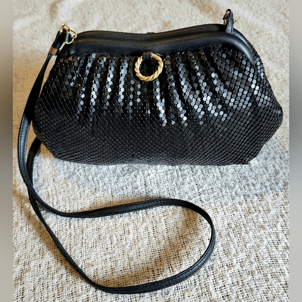 Vintage Whiting & Davis 1980s Black Metal Mesh & Leather Trim Clutch Bag - Picture 3 of 12